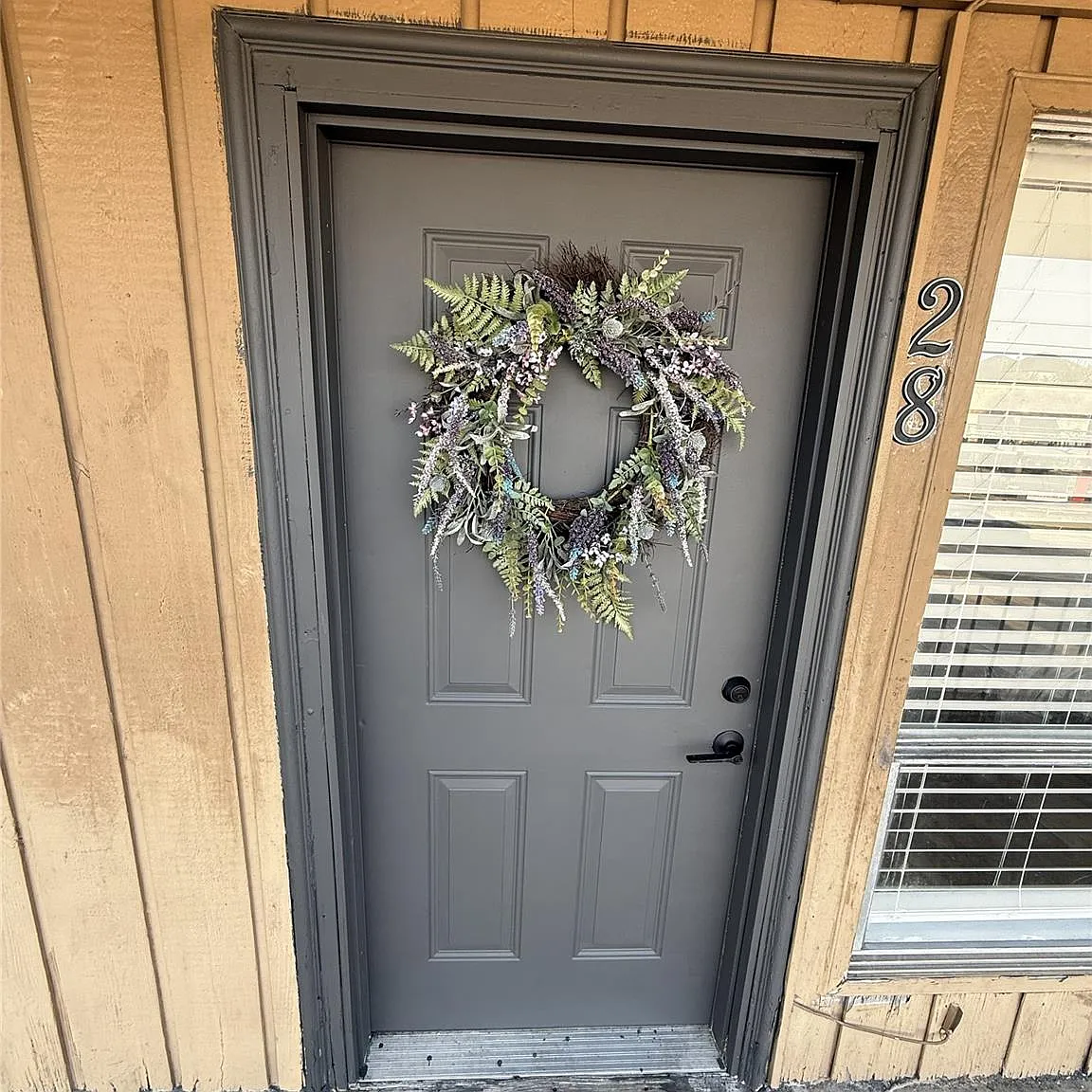 1 bed, 1.0 bath, 600 sqft, $1,100 — Photo 2