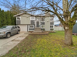 8867 Hazel St, Chilliwack, BC V2P 7C1