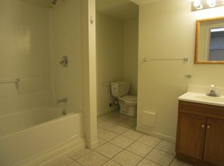 607 N Juliette Ave APT 1, Manhattan, KS 66502