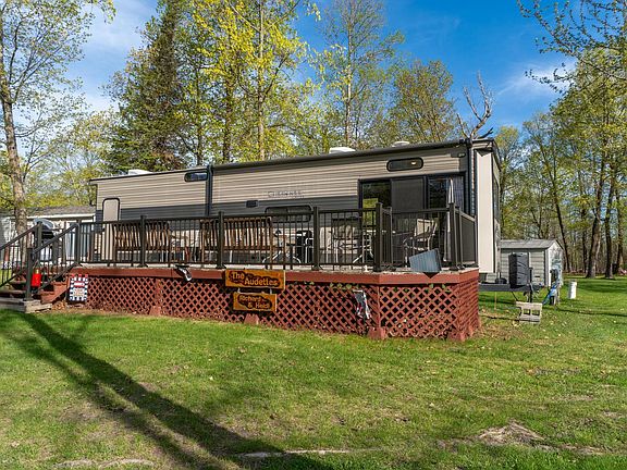 2nd image of 21588 Gull Lake Loop Rd NE #83