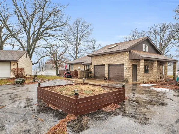 338 Kaufman Dr, Loda, IL 60948