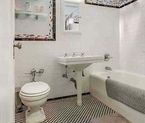 5th image of 433 W 34th St APT 4M
