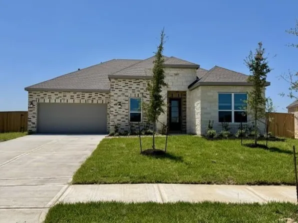 9203 Boardwalk Shore Dr, Baytown, TX 77521