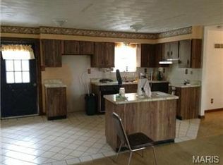 5804 Roger Rd, House Springs, MO 63051