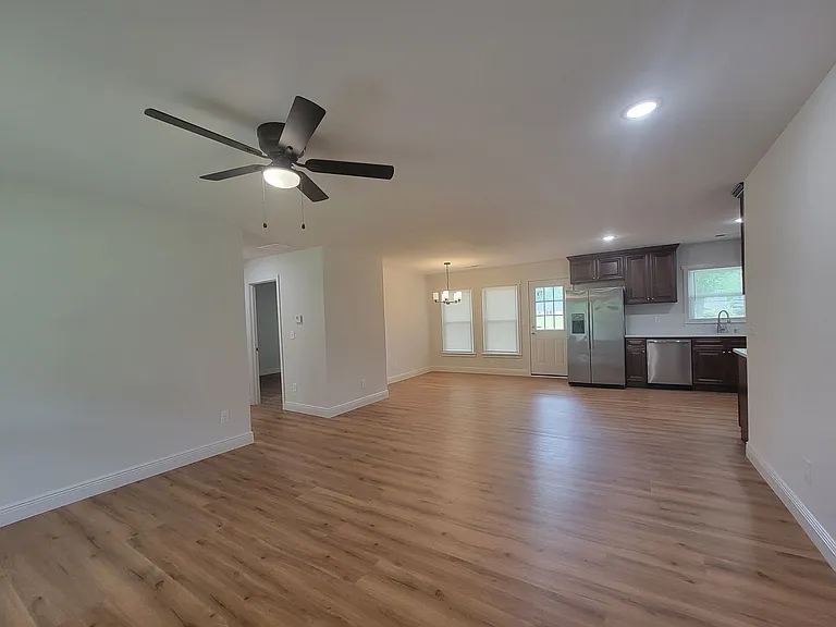 1275 Lake Dow Rd — Photo 4