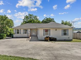 701 N 2nd St, Cranfills Gap, TX 76637