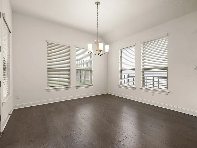 4705 Napoli Shore Dr — Photo 10