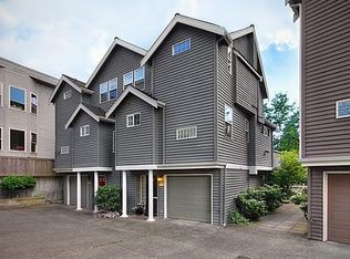 618 Lake Washington Blvd E, Seattle, WA 98112