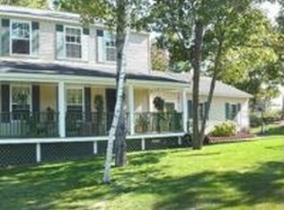 22 Wood Pond Rd, Brunswick, ME 04011