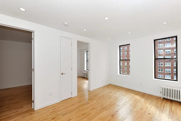 Rented by Aether Property Group | media 2