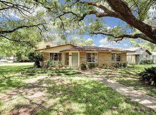 1517 Adkins Rd, Houston, TX 77055