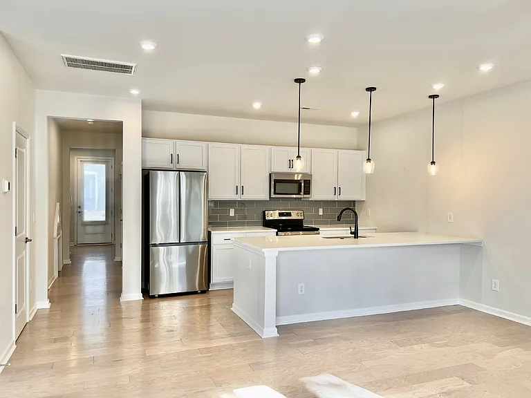 5348 Somerset Hill Ln — Photo 14