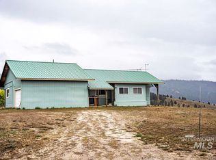 107 Skidoo Pl, Cascade, ID 83611