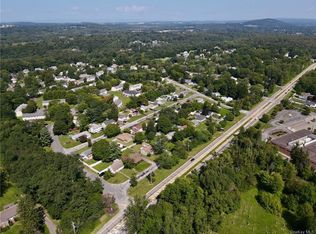 1 Patton Dr, Cornwall, NY 12518