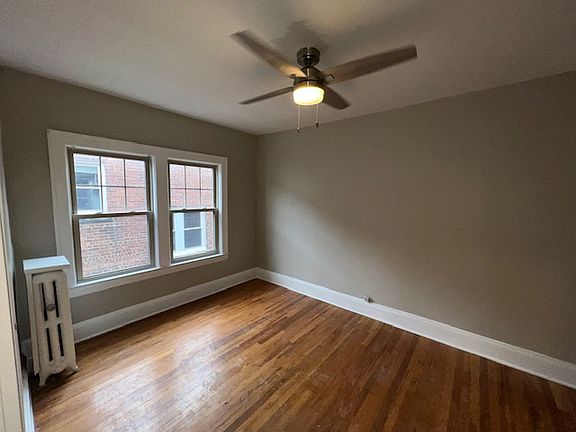 3rd image of 1292 Cove Ave APT 12