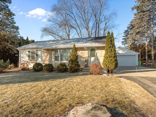 4705 North 134th STREET, Brookfield, WI 53005