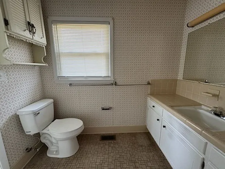 338 Summer Hill Rd — Photo 17