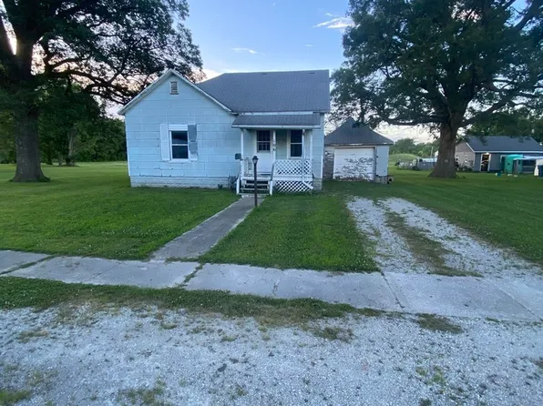 106 W Sheridan St, Watseka, IL 60970