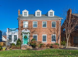 20810 Morewood Pkwy, Rocky River, OH 44116
