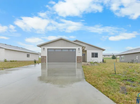 1100 S 6th Ave, Rock Rapids, IA 51246