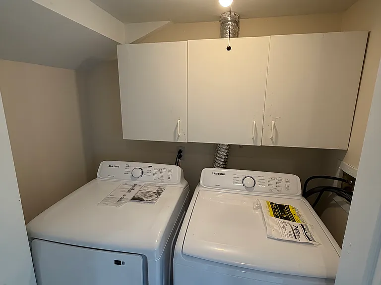 Walnut Cir — Photo 17