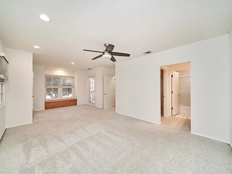 4820 Hampton Rd — Photo 37