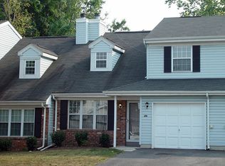 291 Waterlou Ct, Somerset, NJ 08873