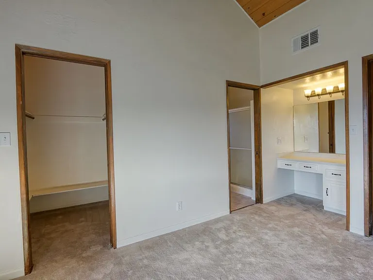 24450 Willow Pass Dr — Photo 21