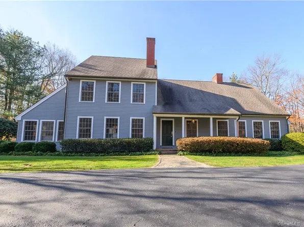 135 North Farm Road, Middlebury, CT 06762