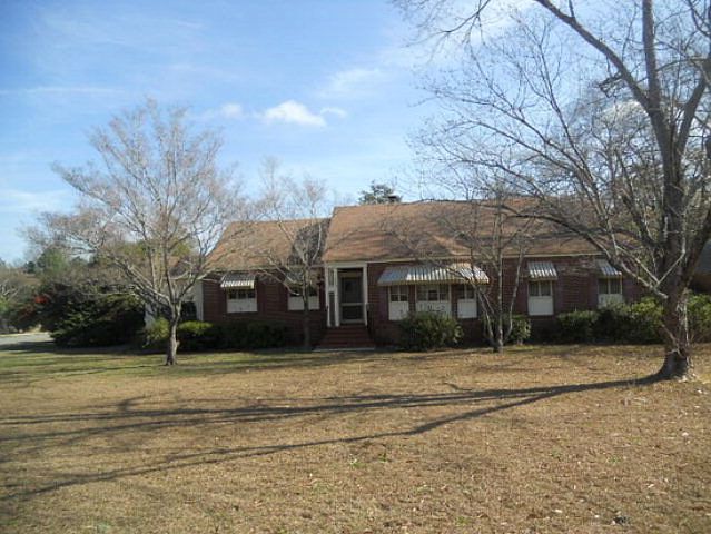 1st image of 309 Rosewood Dr