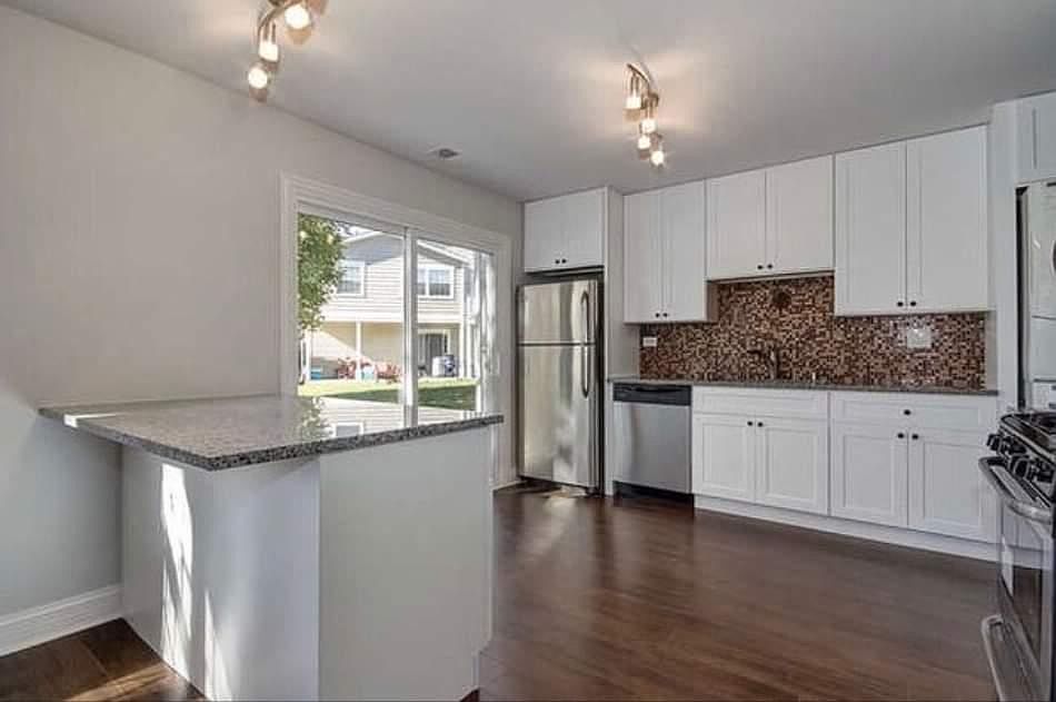 1st image of 1221 Elder Ct