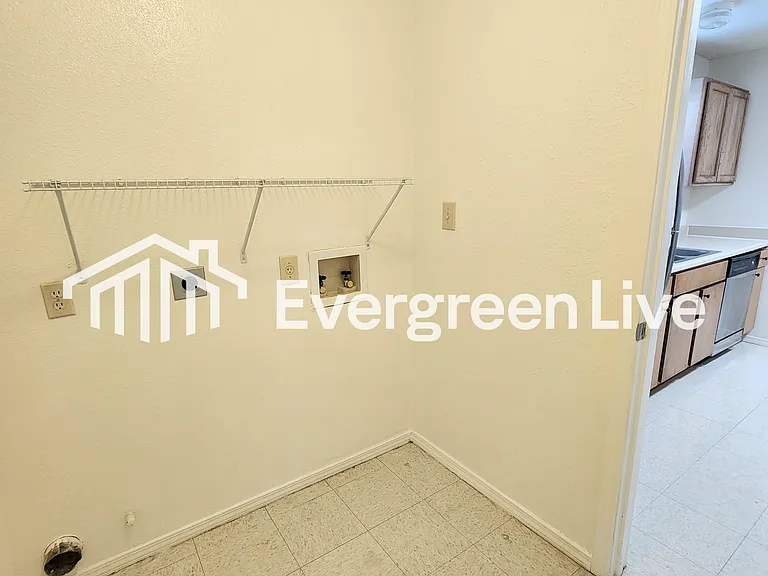 2241 Zuni Ct — Photo 22