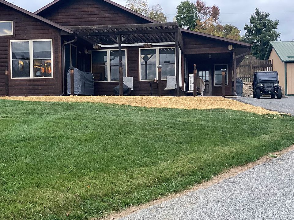 2nd image of 2057 Turkey Run Ln