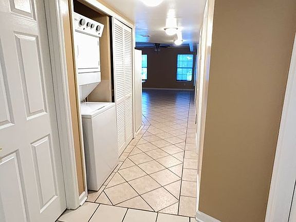 4th image of 2201 Lake Ave APT 106