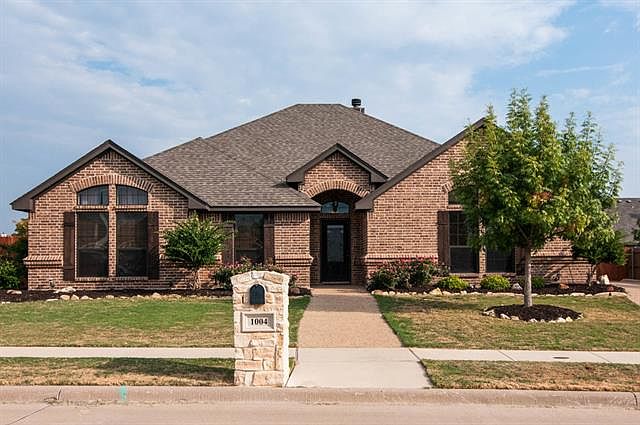 1st image of 1004 Sherwood Trl