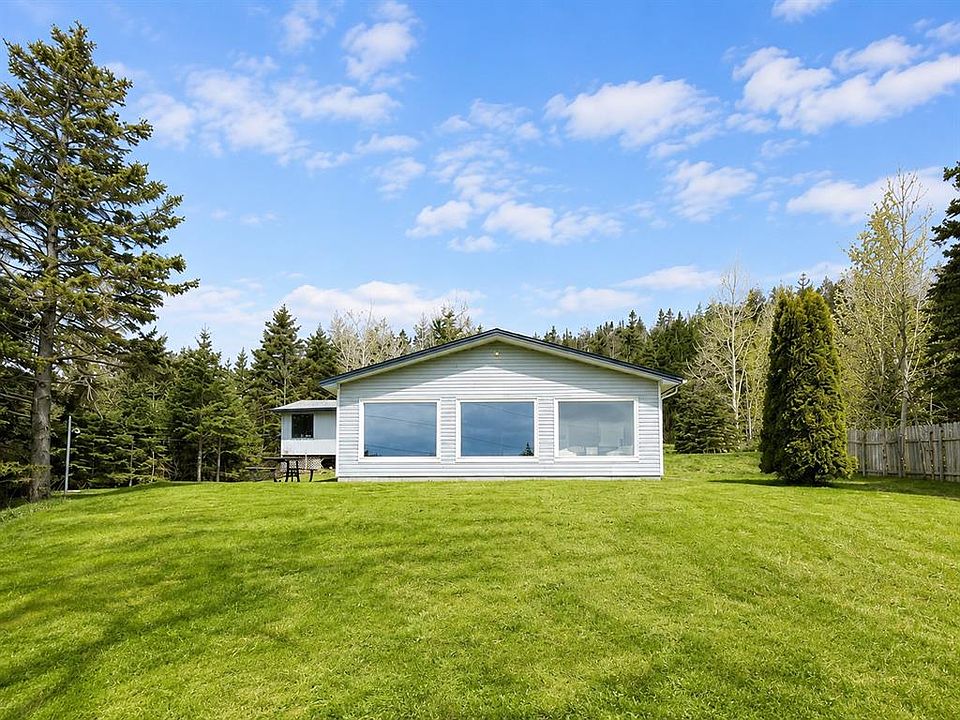 1st image of 231 Bacon Cove Road