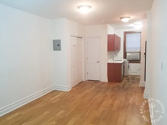 Rented by Brooklyn Heights Real Estate Inc | media 3