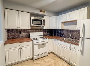 224 S Bolmar St #214-B, West Chester, PA 19382