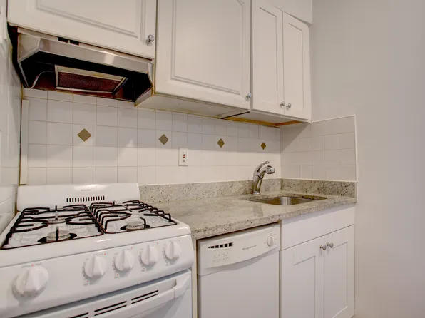 1136 1st Avenue image 3 of 6