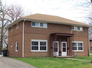 1032 Broadway St E, Cuyahoga Falls, OH 44221