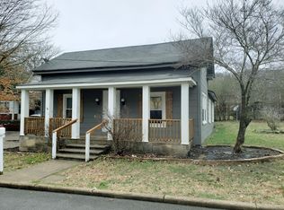 506 Strother Pl, Clinton, TN 37716