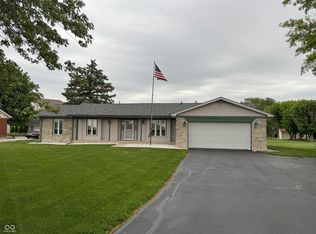 6994 E County Line Rd, Indianapolis, IN 46237