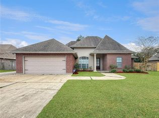 308 Nelson Landing Dr, Pearl River, LA 70452