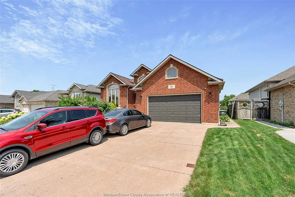 3 bed, $2,600 — Photo 3