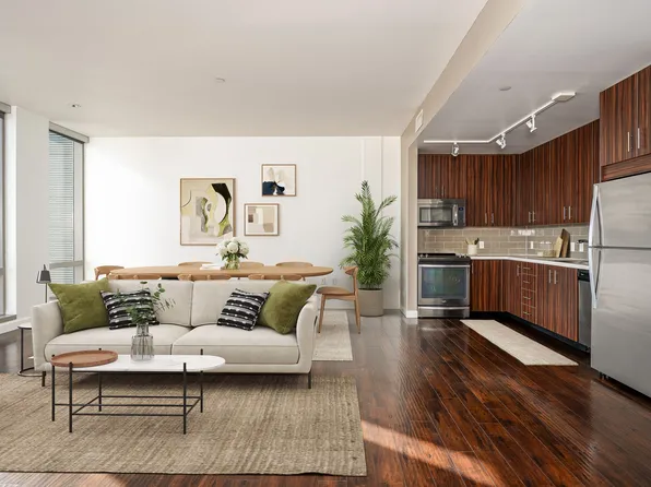 Park Avenue West