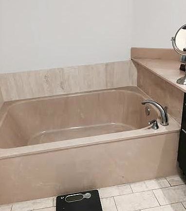 5th image of 1717 N Bayshore Dr APT 3539