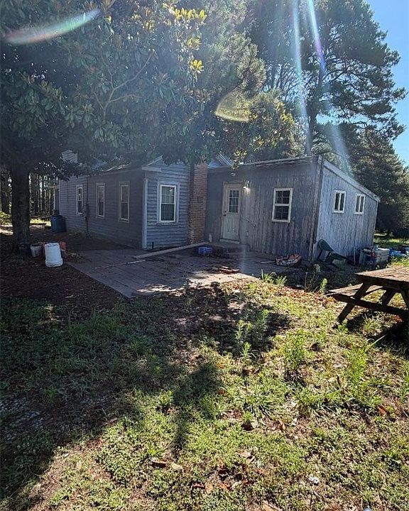2nd image of 5717 Colonial Trl W