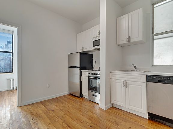 2nd image of 31 E 1st St APT 1C