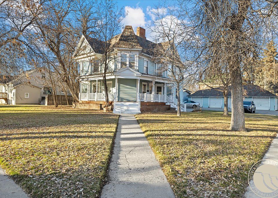 1st image of 105 Yellowstone Ave