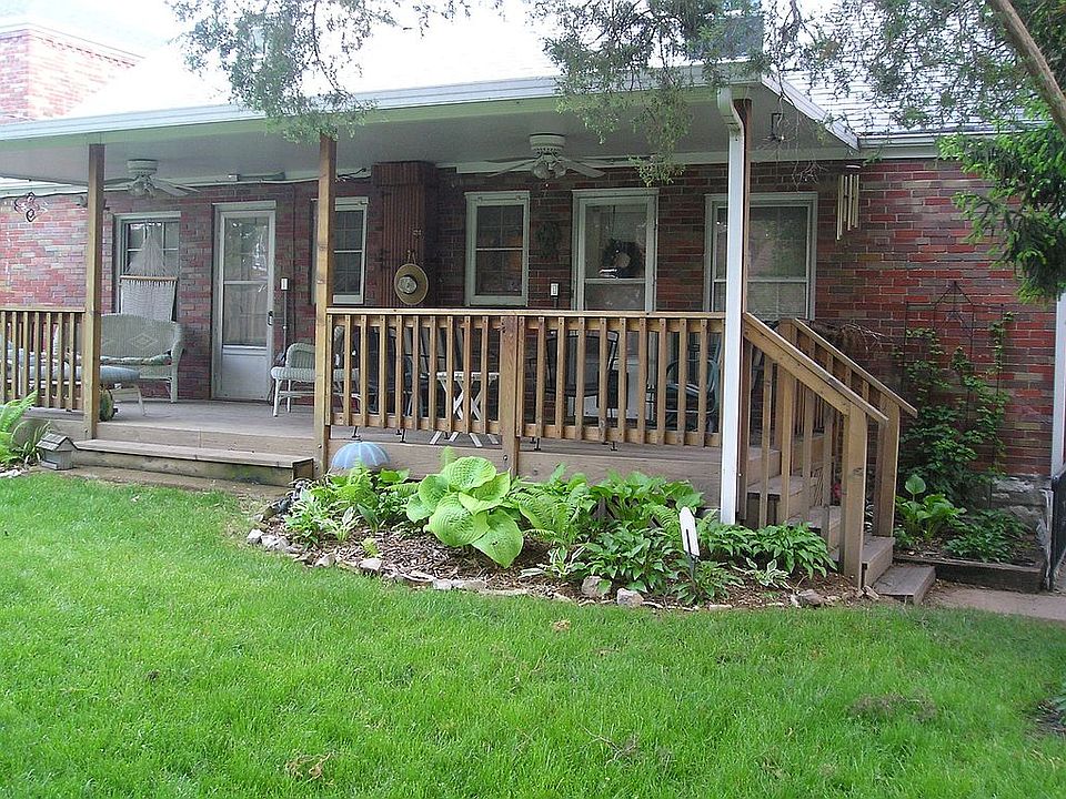 shared, fenced back yard